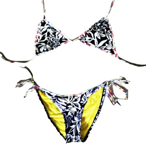 Seven7 Other - Seven7 bikini Black and White Flower XS
